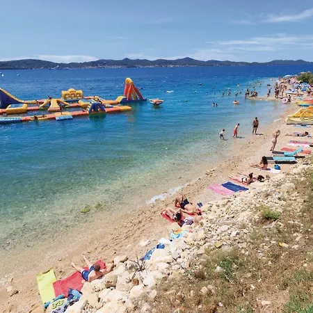 Appartamento Nice In W/ Wifi And 1 Bedrooms Slivnica